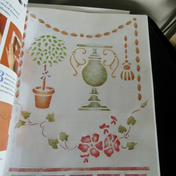 New Never Used Stencil Home Kit Over 30 Stencils - Picture 5 of 9